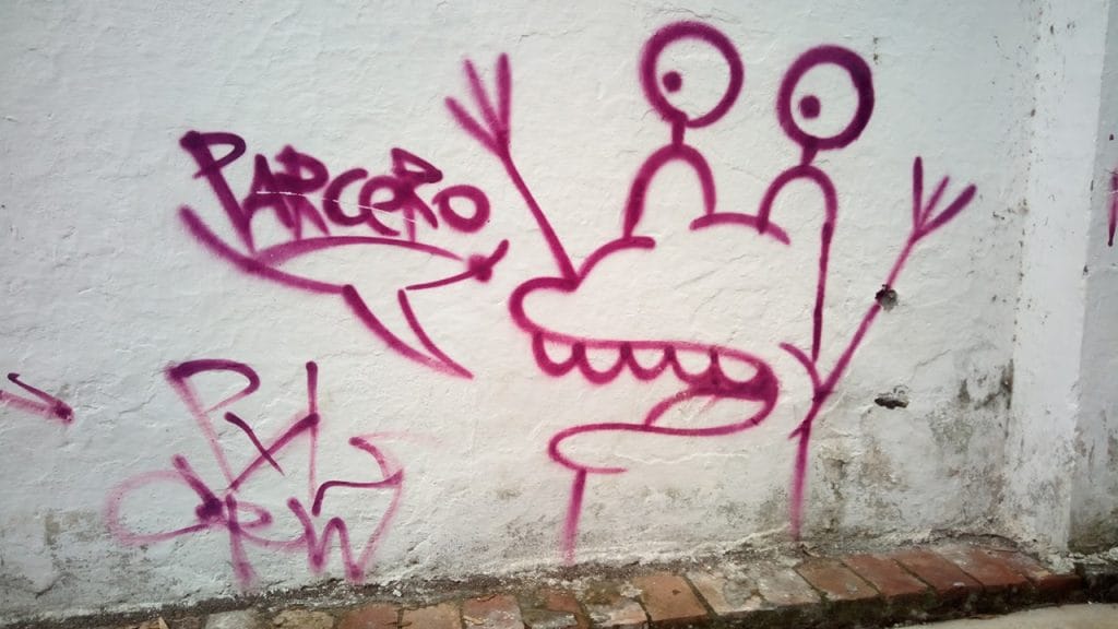 A grafitti with the word "parcero", one of the most commonly used Spanish slang words in Colombia.
