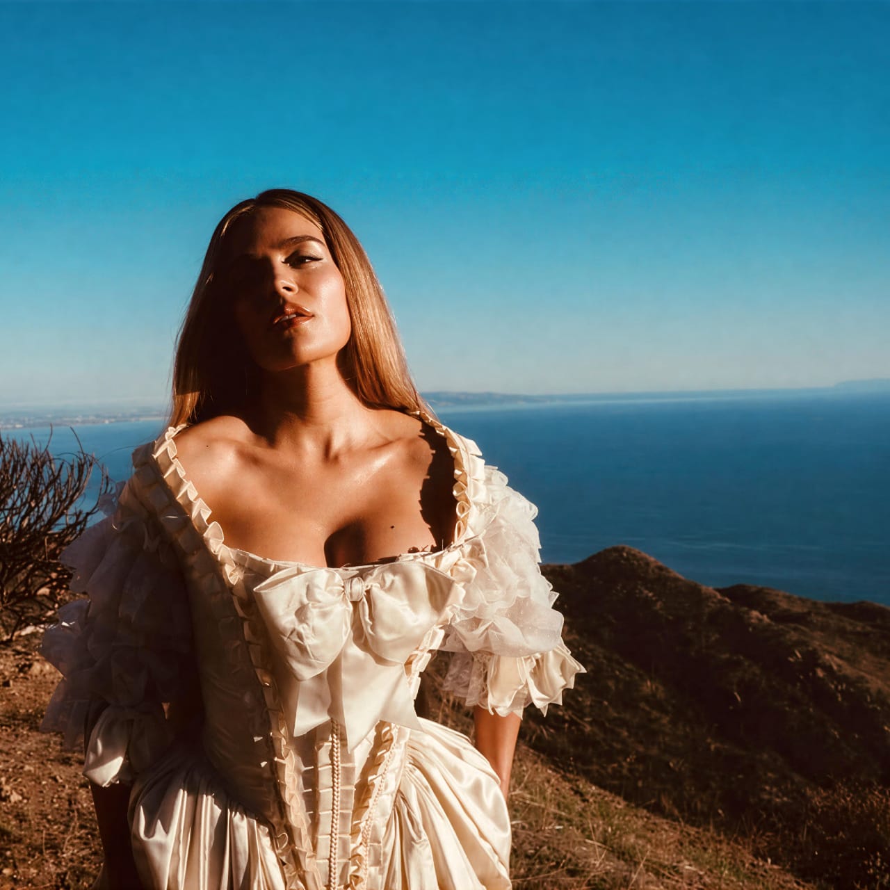 Learn Spanish with Karol G: “Única” Lyrics Meaning + Cultural Analysis
