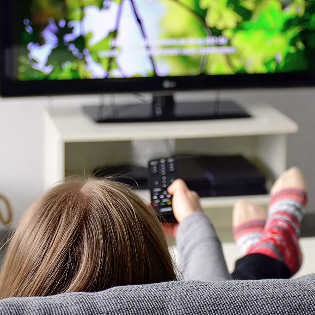 Why Passive Watching Doesn’t Build Speaking Skills (Even with Subtitles)